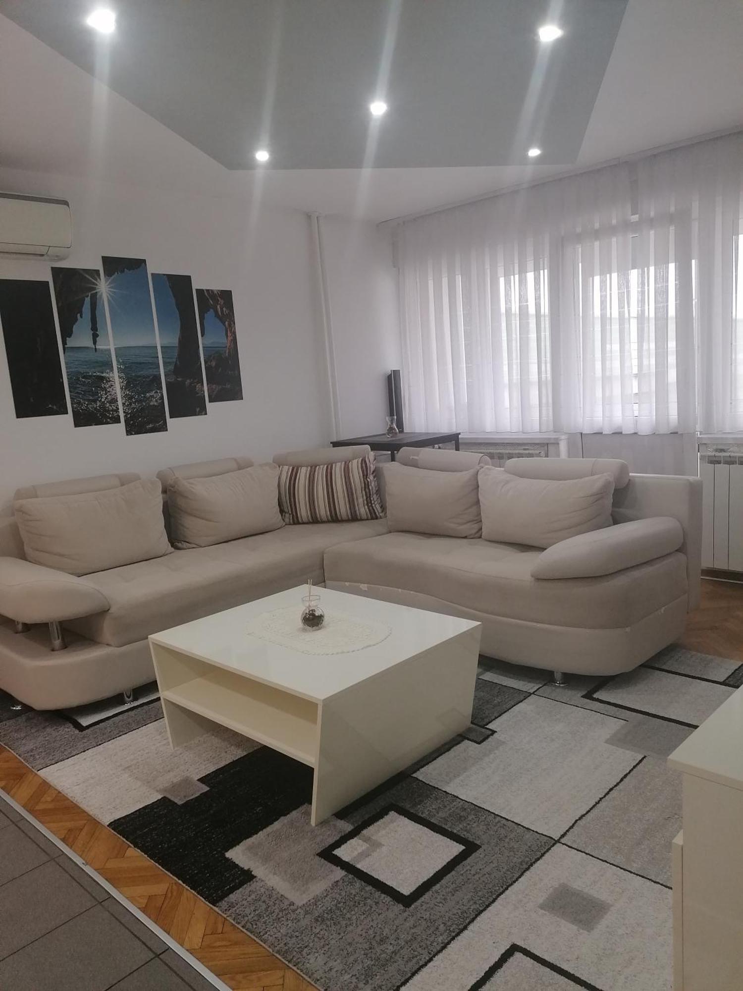 Tina Appartement Karlovac Buitenkant foto