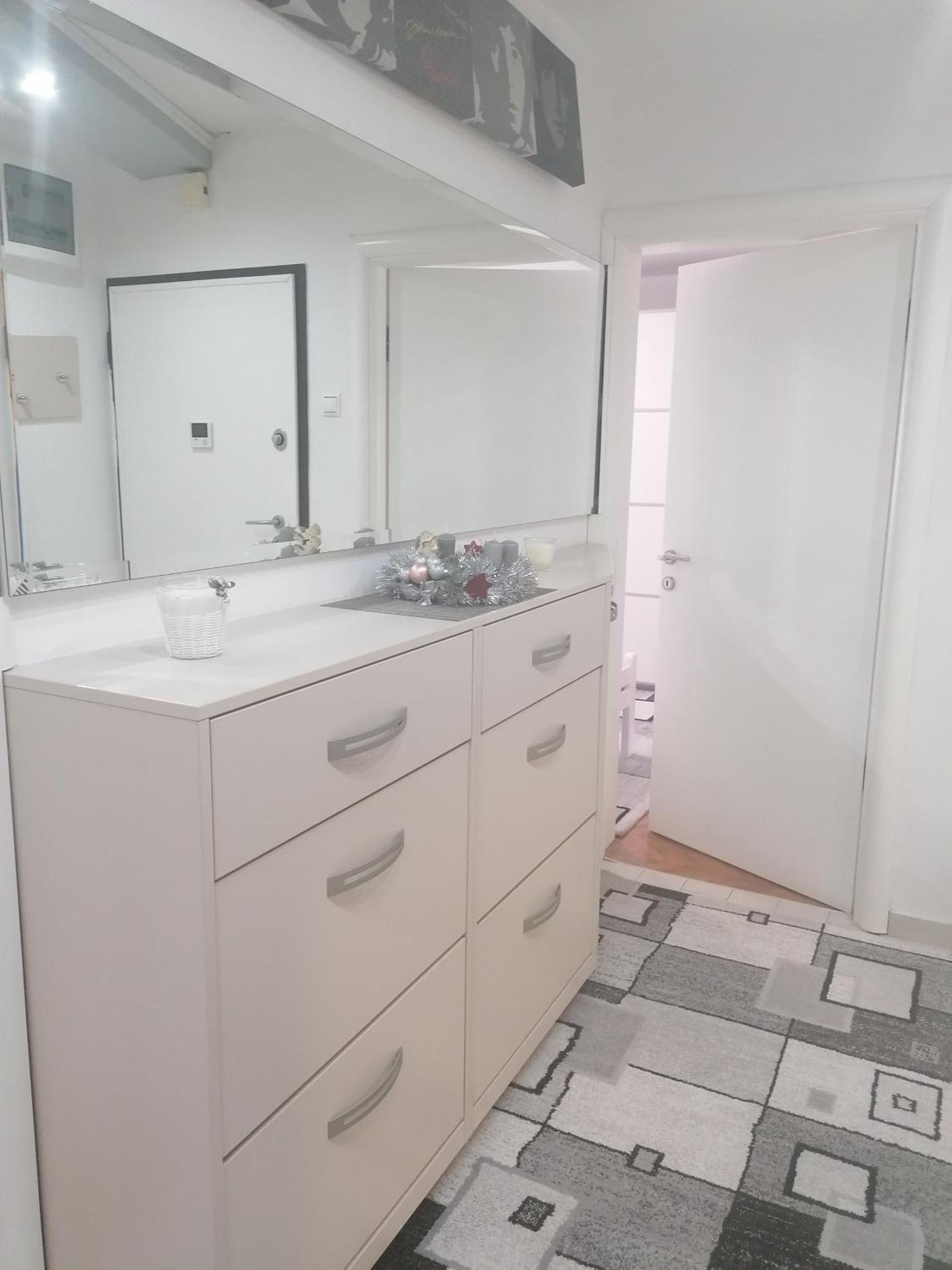 Tina Appartement Karlovac Buitenkant foto