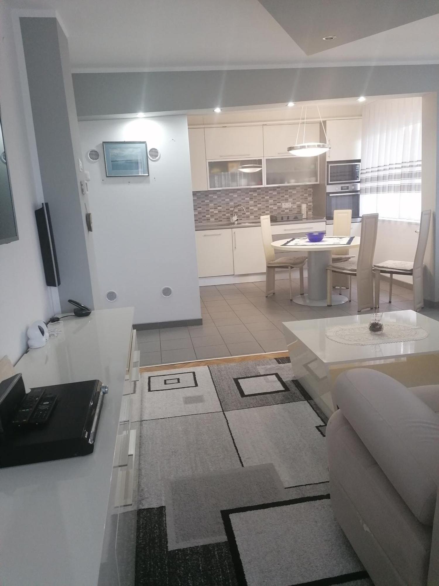 Tina Appartement Karlovac Buitenkant foto