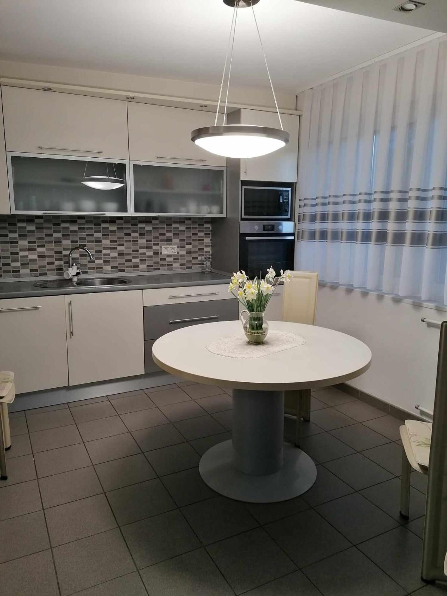 Tina Appartement Karlovac Buitenkant foto